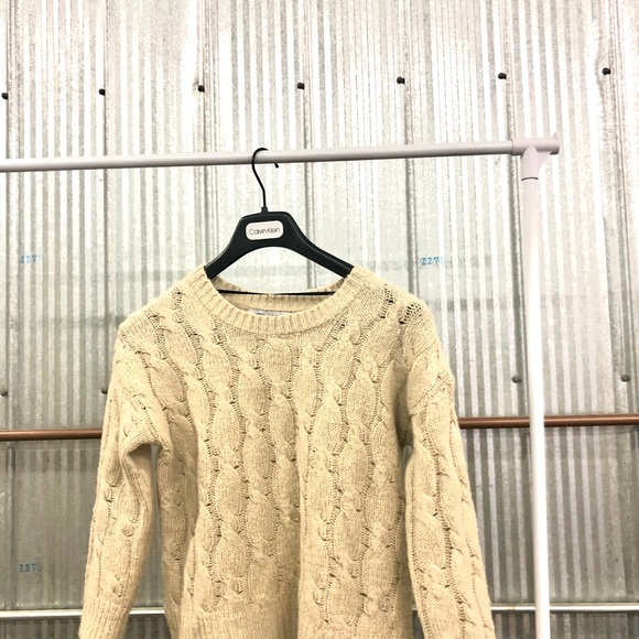 Cable knit sweater - Picture 3 of 4